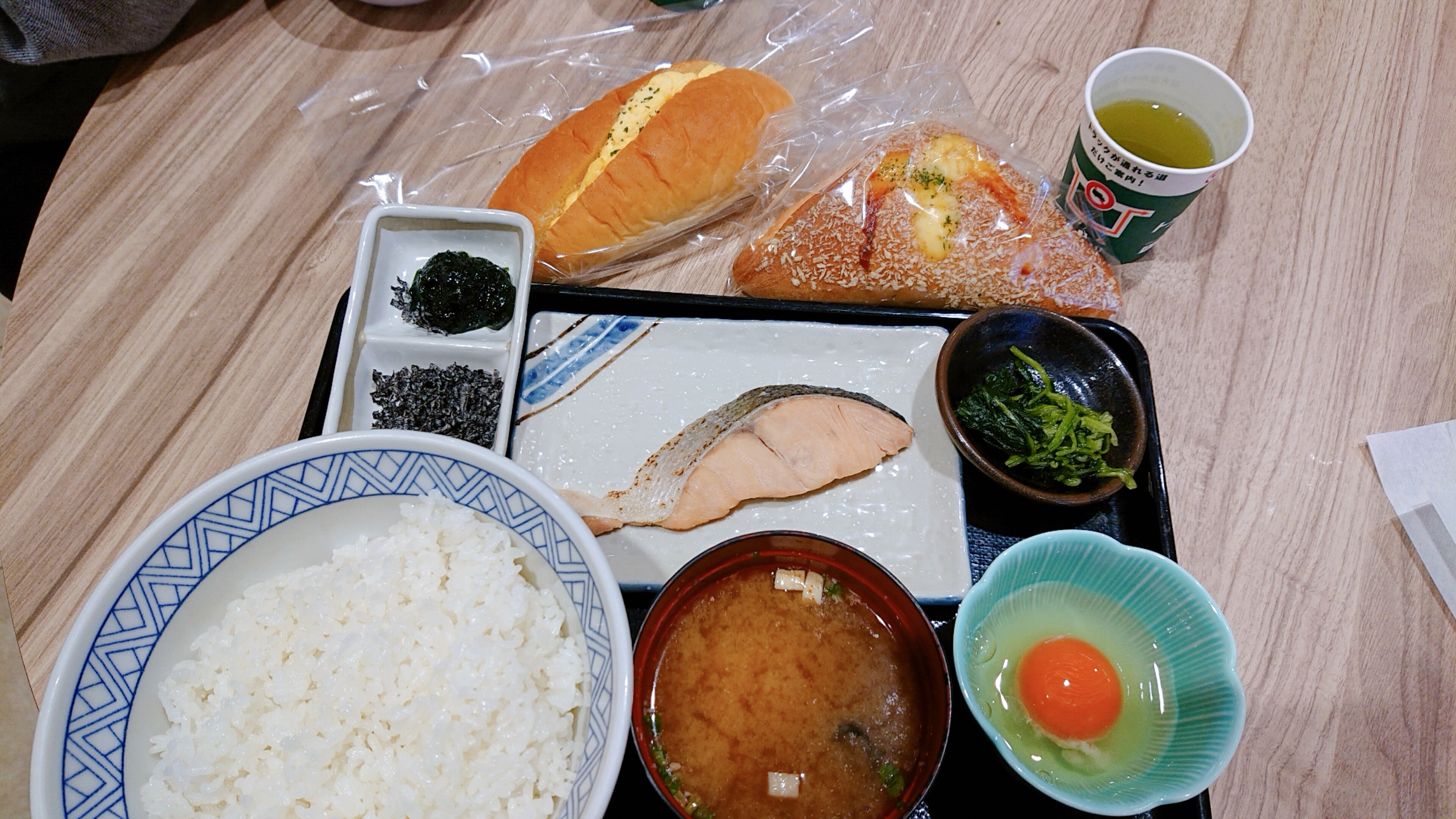 上里で朝ご飯　画像の説明