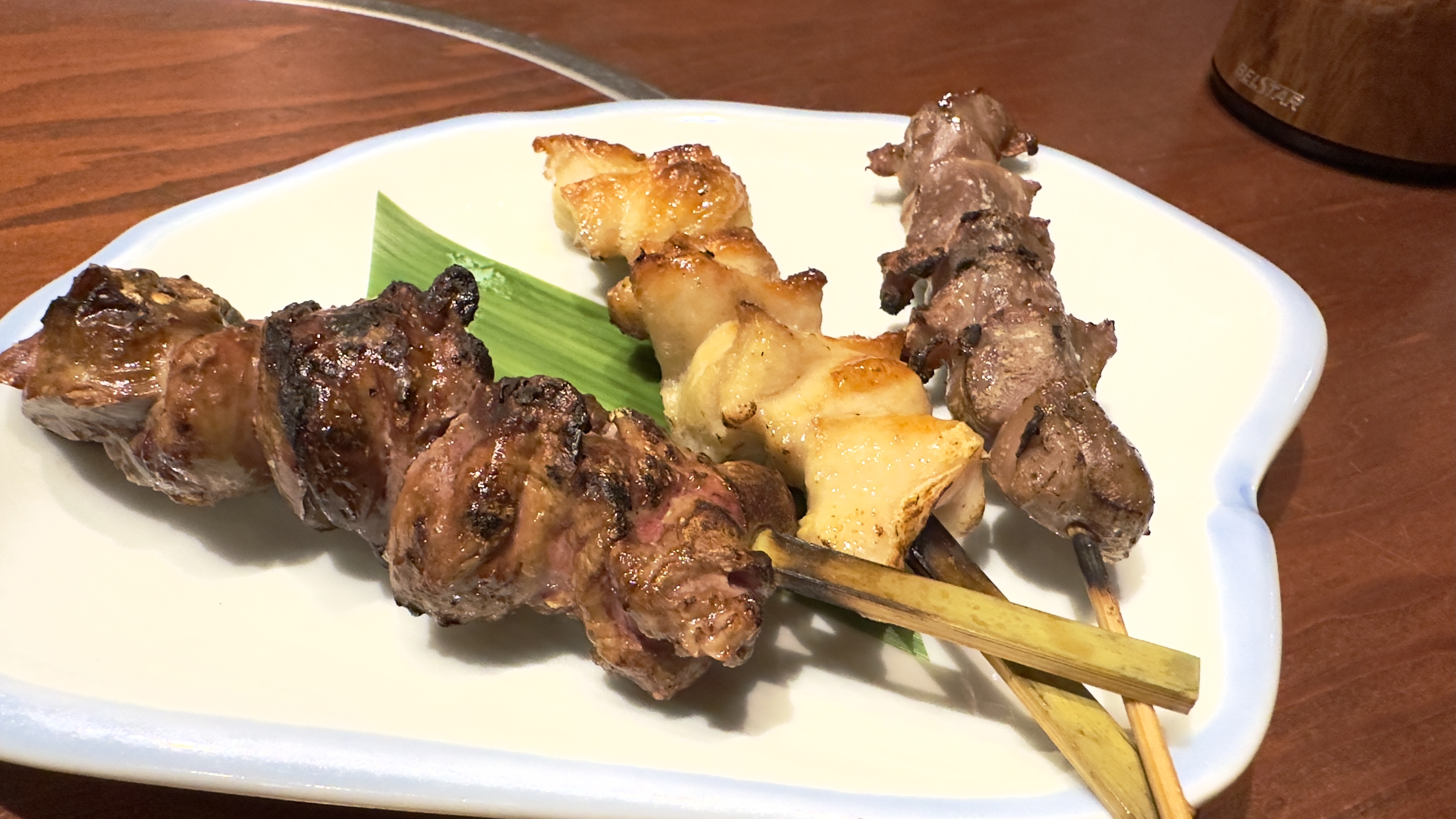 飯綱、おまかせ串焼き３点盛り