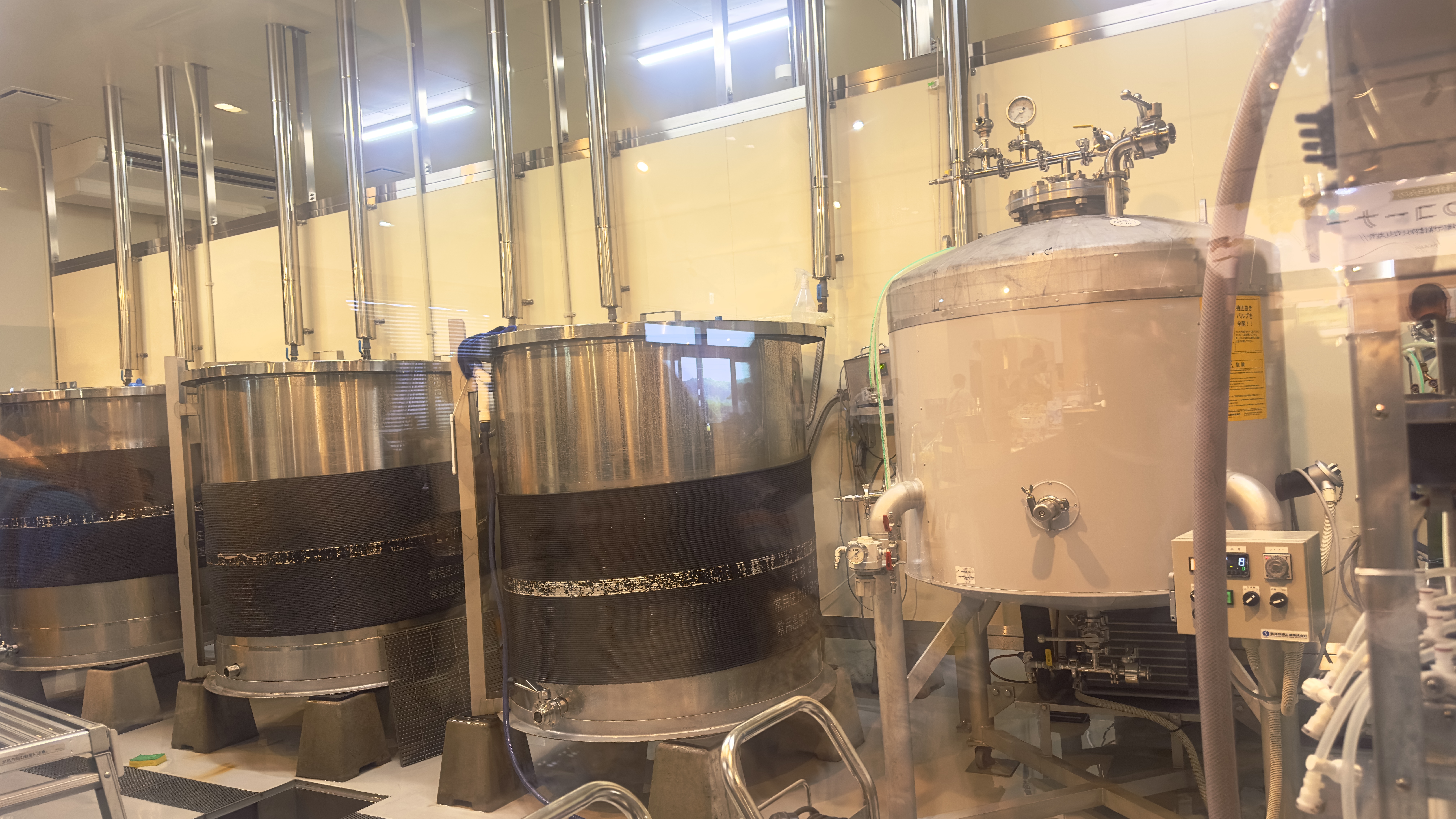 ハチミツで作るお酒ミード