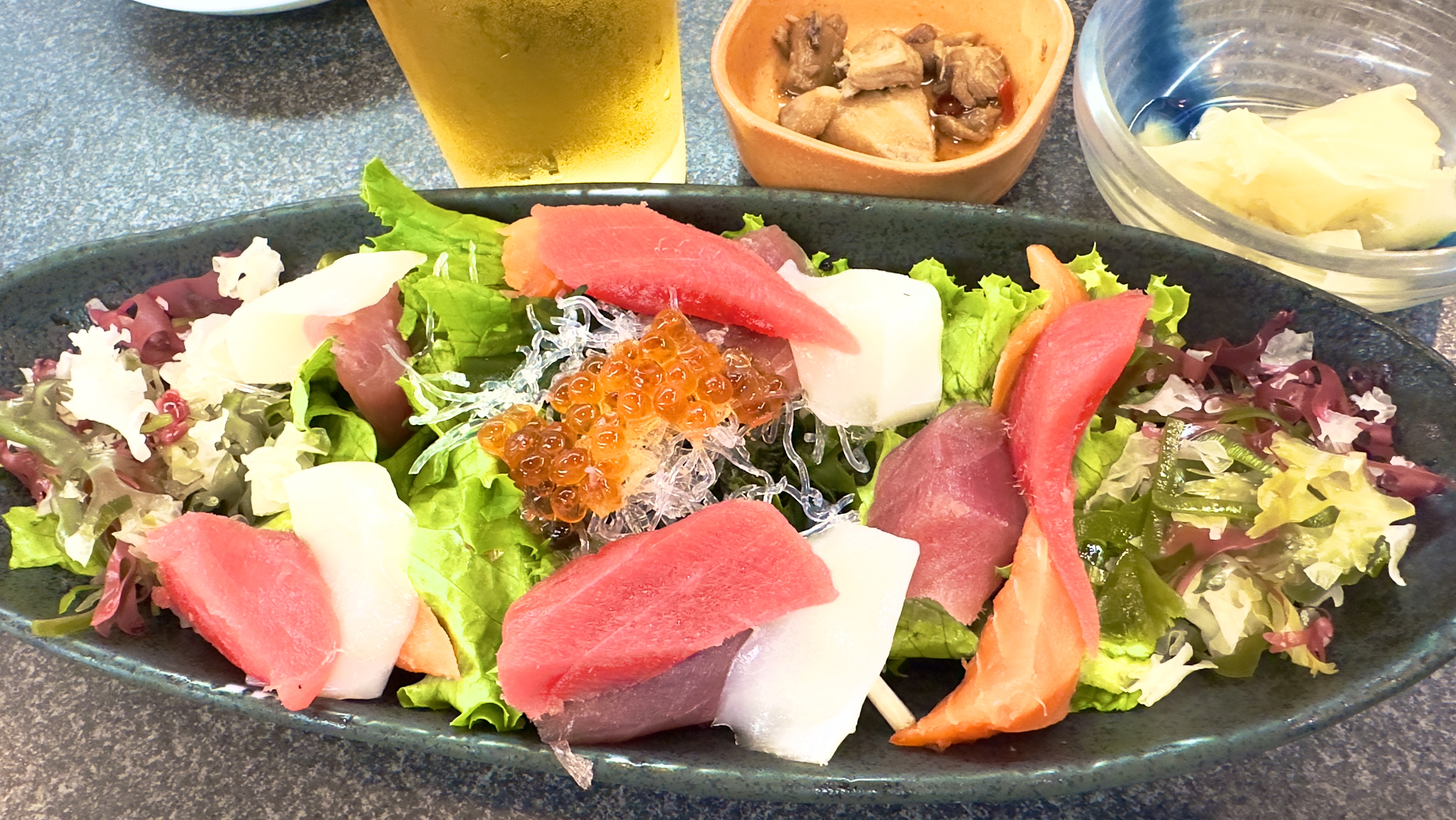 すしざんまい赤羽店 ざんまいサラダ